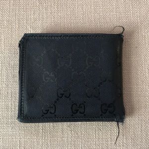 Very used Gucci men’s wallet
